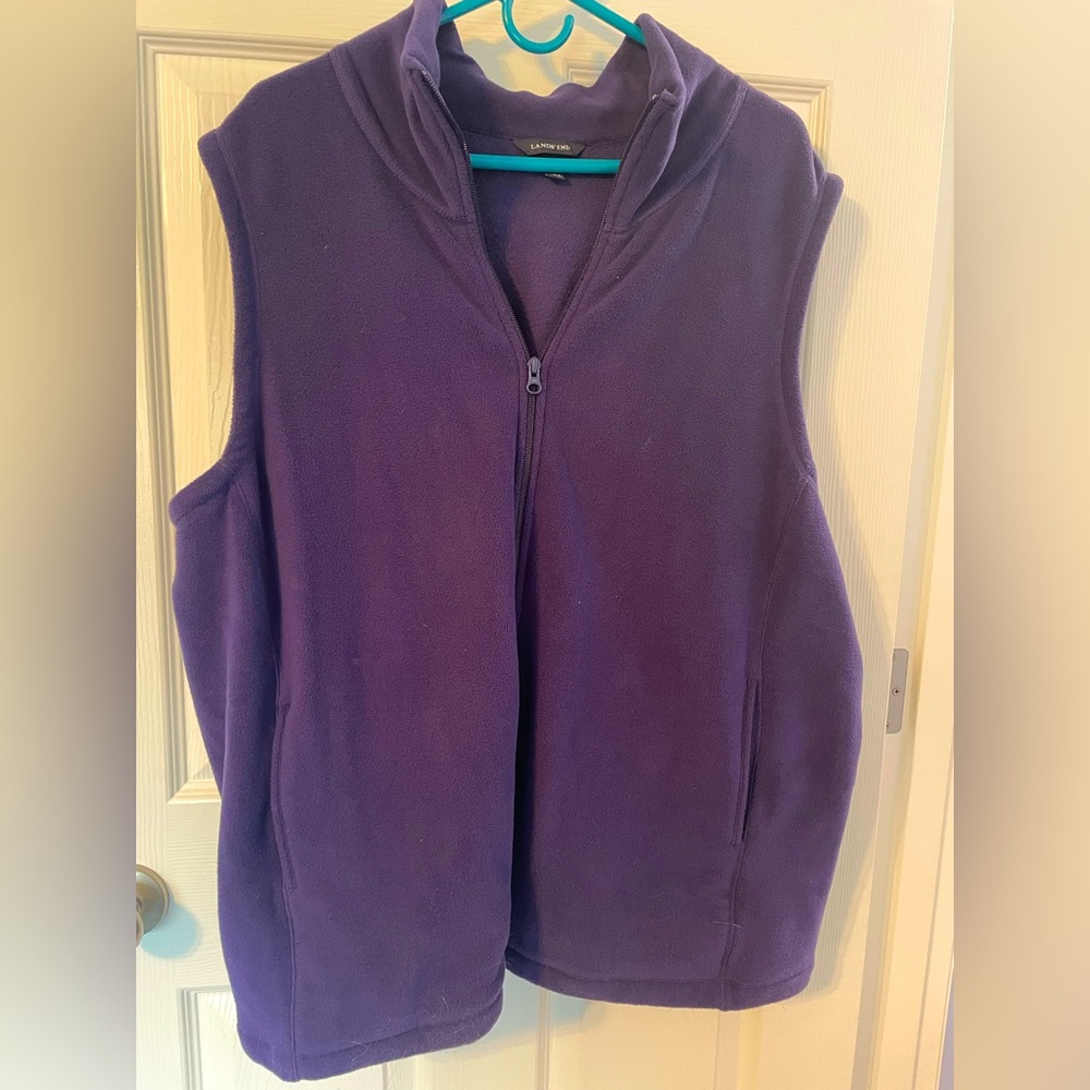Women’s Lands End fleece vest